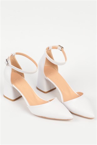 Amor Beyaz Topuklu Ayakkabı