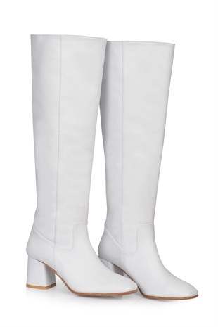 Grace Beyaz Mat Küt Burun Diz Altı Düz 5cm Topuklu Kadın Çizme