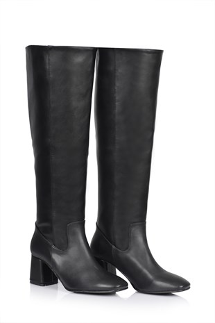 Grace Siyah Mat Küt Burun Diz Altı Düz 5cm Topuklu Kadın Çizme